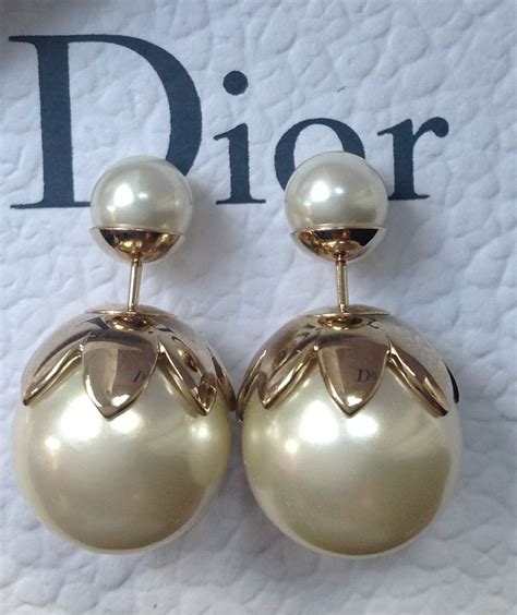 pre owned christian dior earrings.